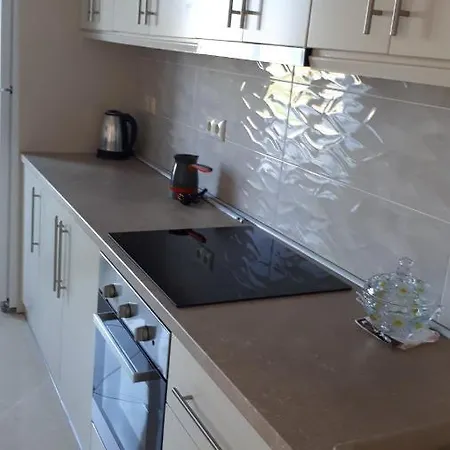 Summer Hοuse Apartment