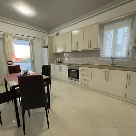 Summer Hοuse Vívlos