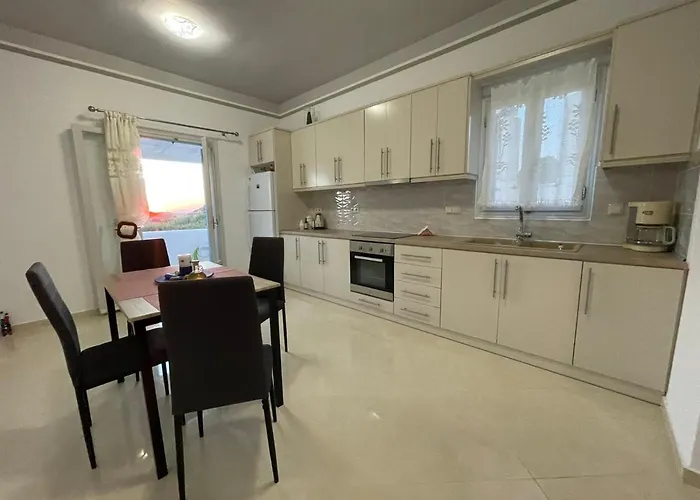 Summer Hοuse Vívlos