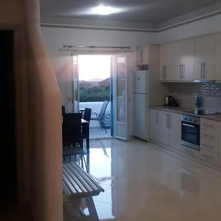 Summer Hοuse Апартаменты *